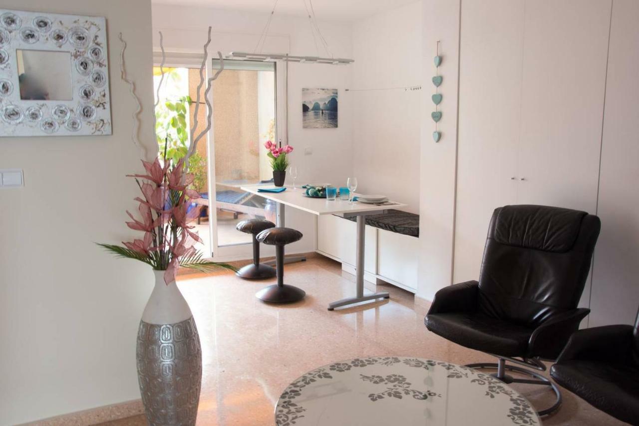 Lovely Penhouse In Alicante With Parking Exteriör bild